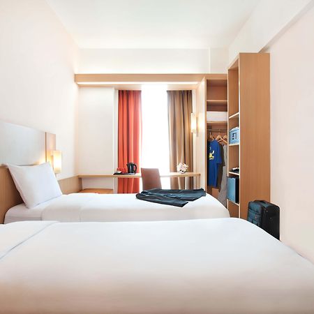 Ibis Bandung Trans Studio Eksteriør billede