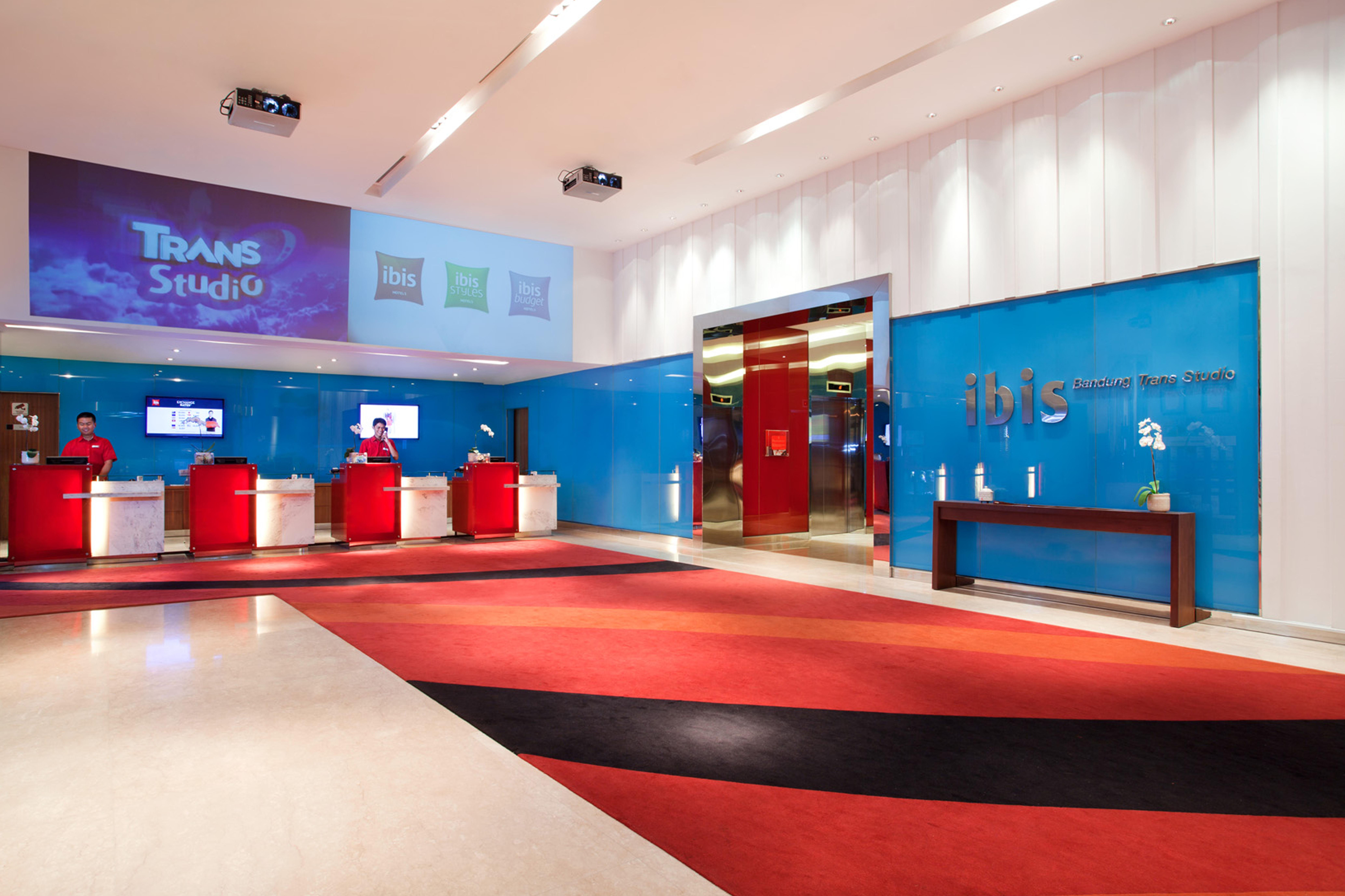 Ibis Bandung Trans Studio Eksteriør billede