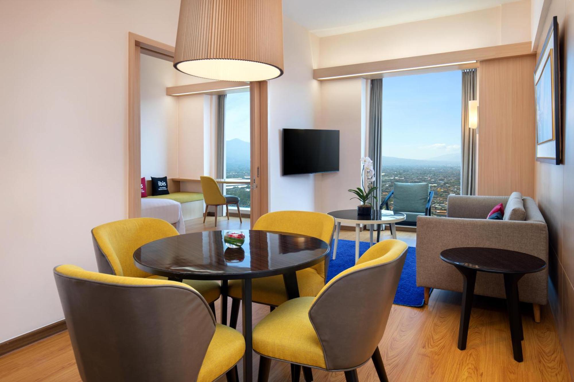 Ibis Bandung Trans Studio Eksteriør billede