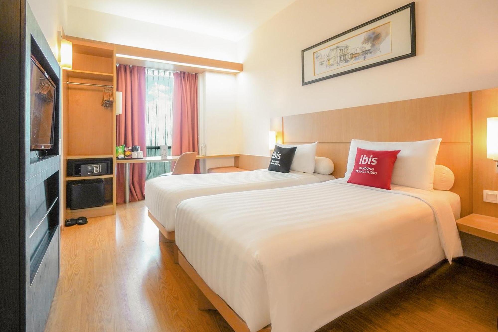 Ibis Bandung Trans Studio Eksteriør billede